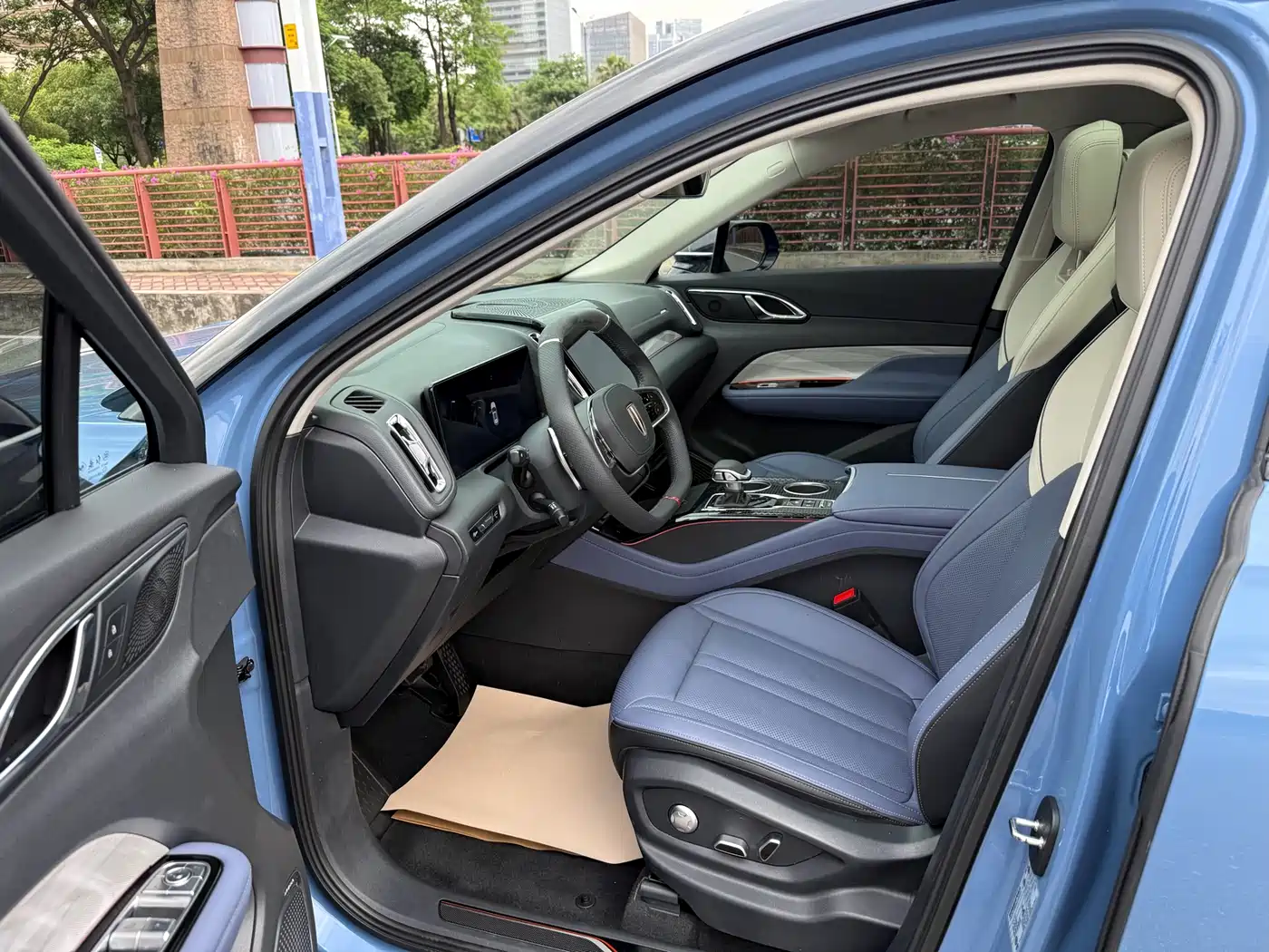 Hongqi HS3 2023 2023 2.0T 4WD Achievement Edition