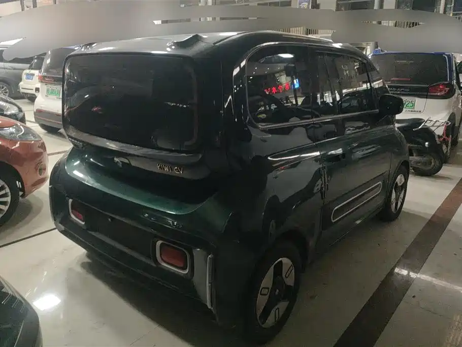 BAOJUN KIWI EV