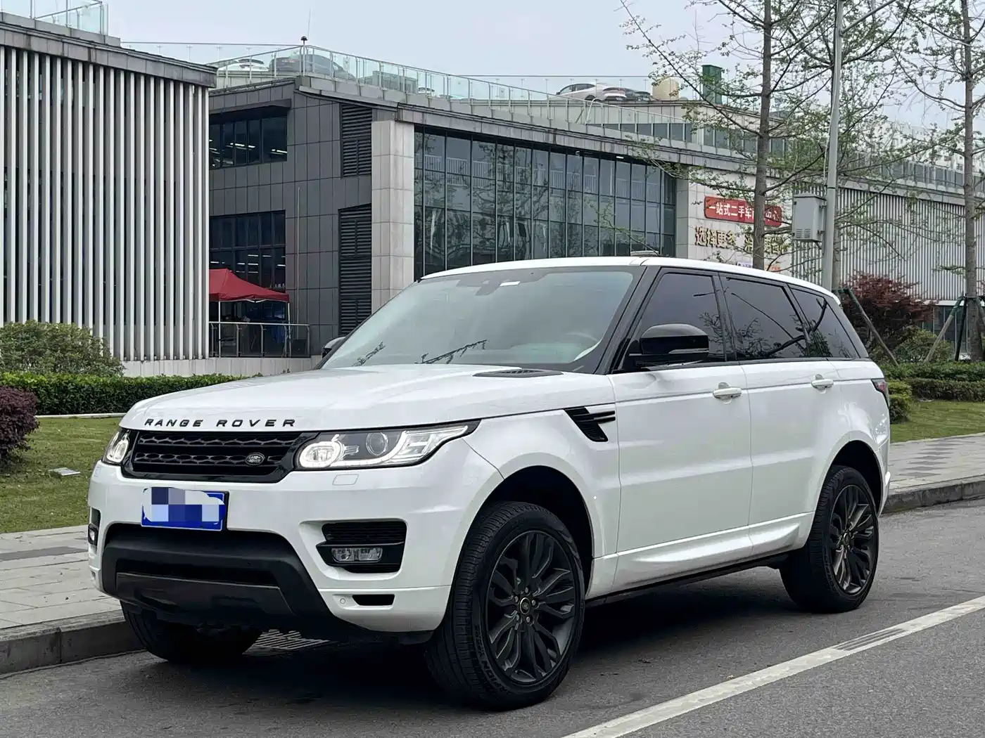 Land Rover Range Rover Sport 2017 3.0 SC V6 HSE DYNAMIC