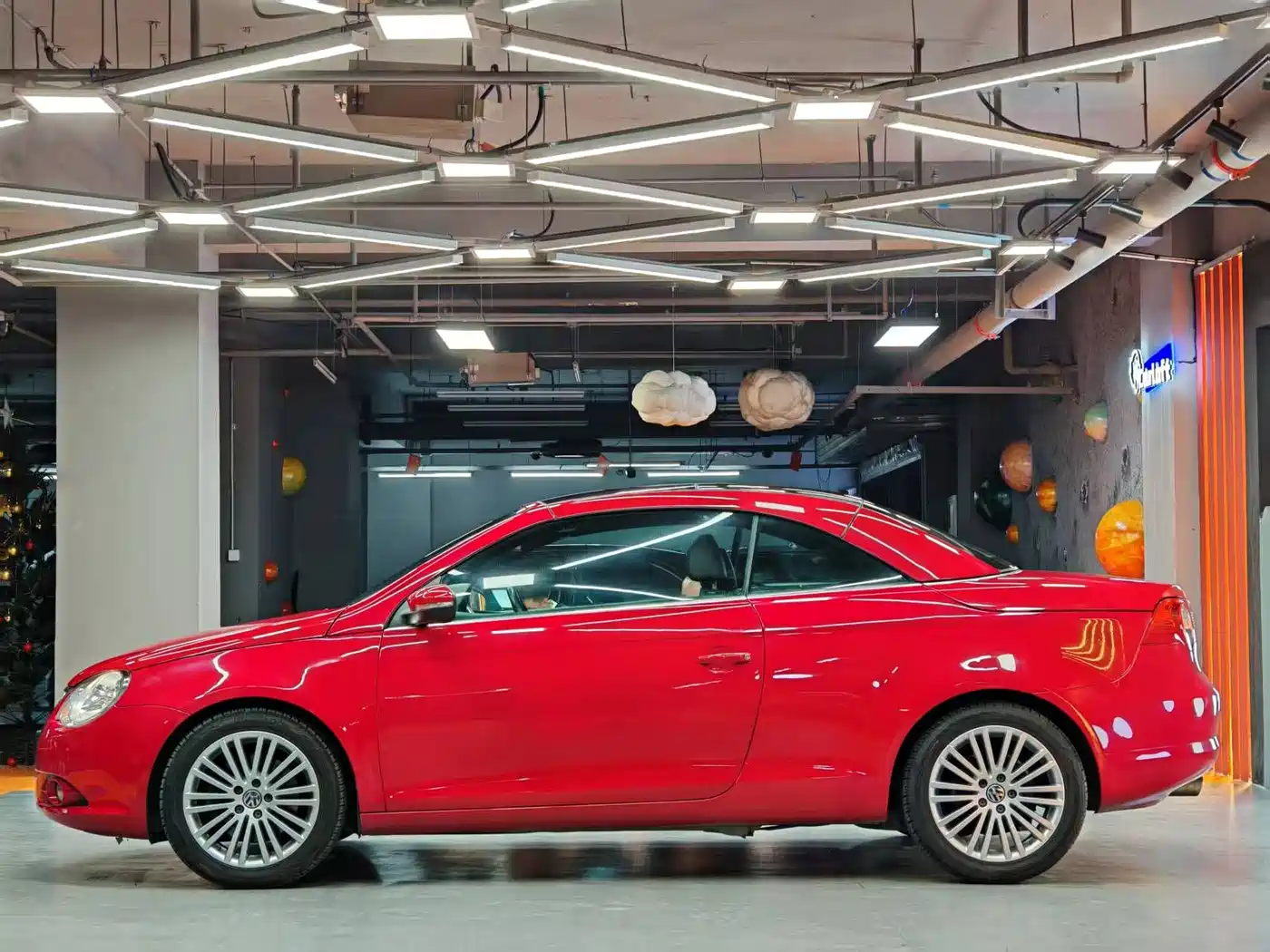 Volkswagen Eos 2010 2.0TSI DSG Luxury фото 6