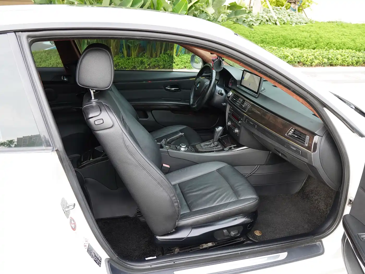 BMW 3 Series (Import) 2013 2011 320i Coupe
