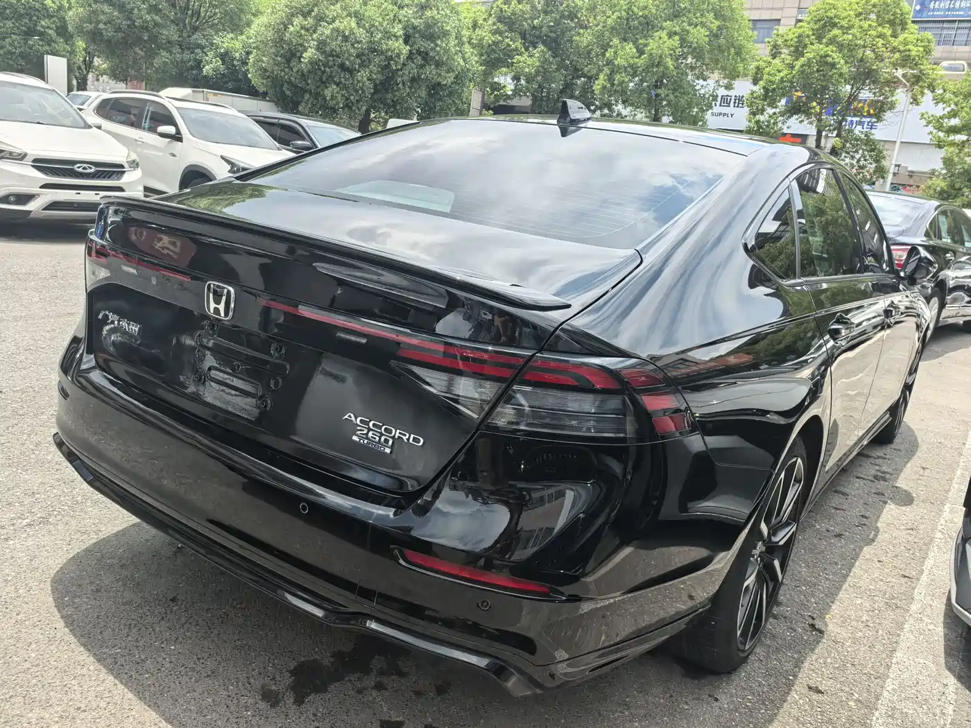 Honda Accord 2023 260TURBO Flagship Edition 5