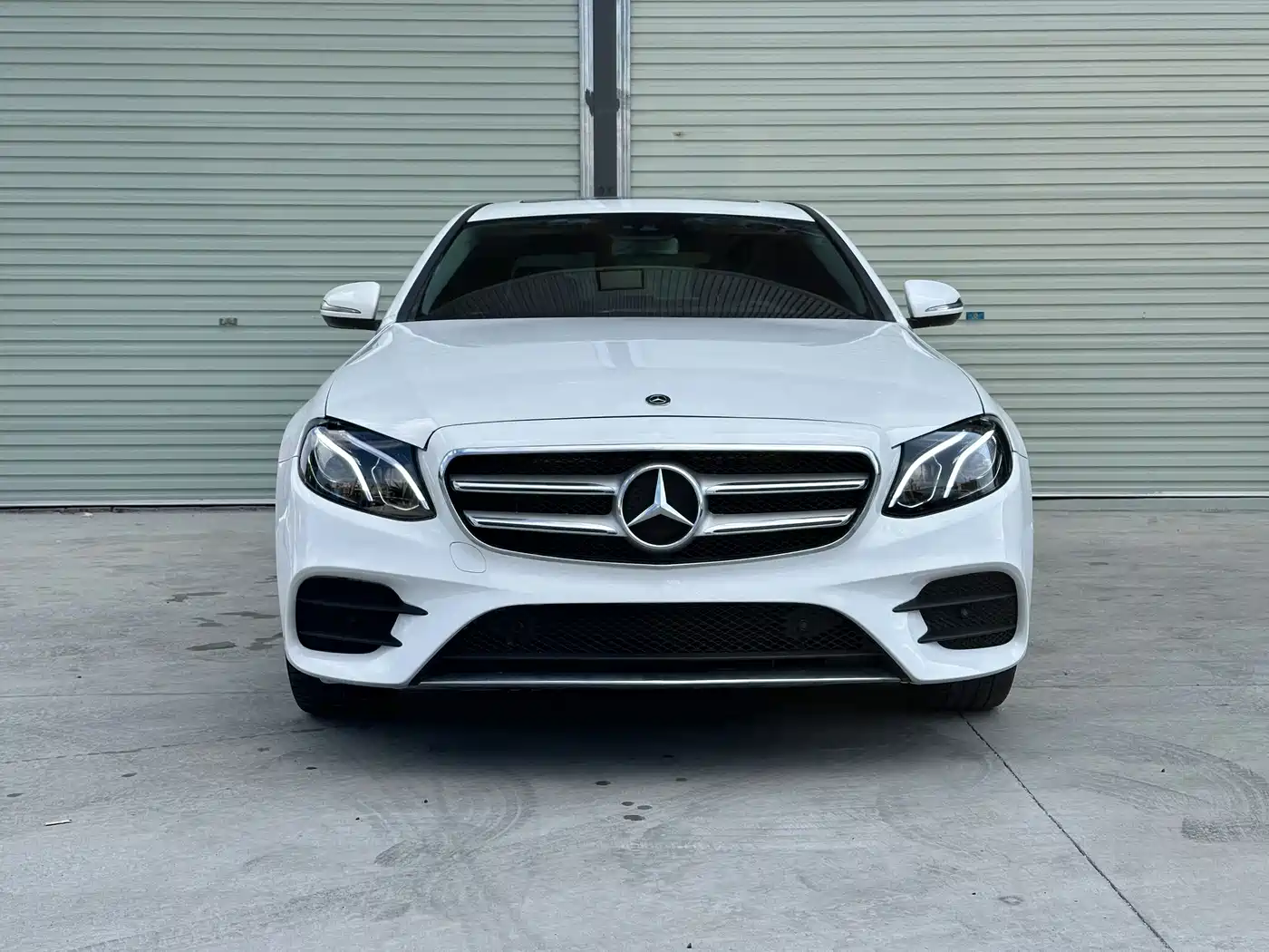 Mercedes-Benz E-Class 2017 E 300 L Sport Fashion фото 2
