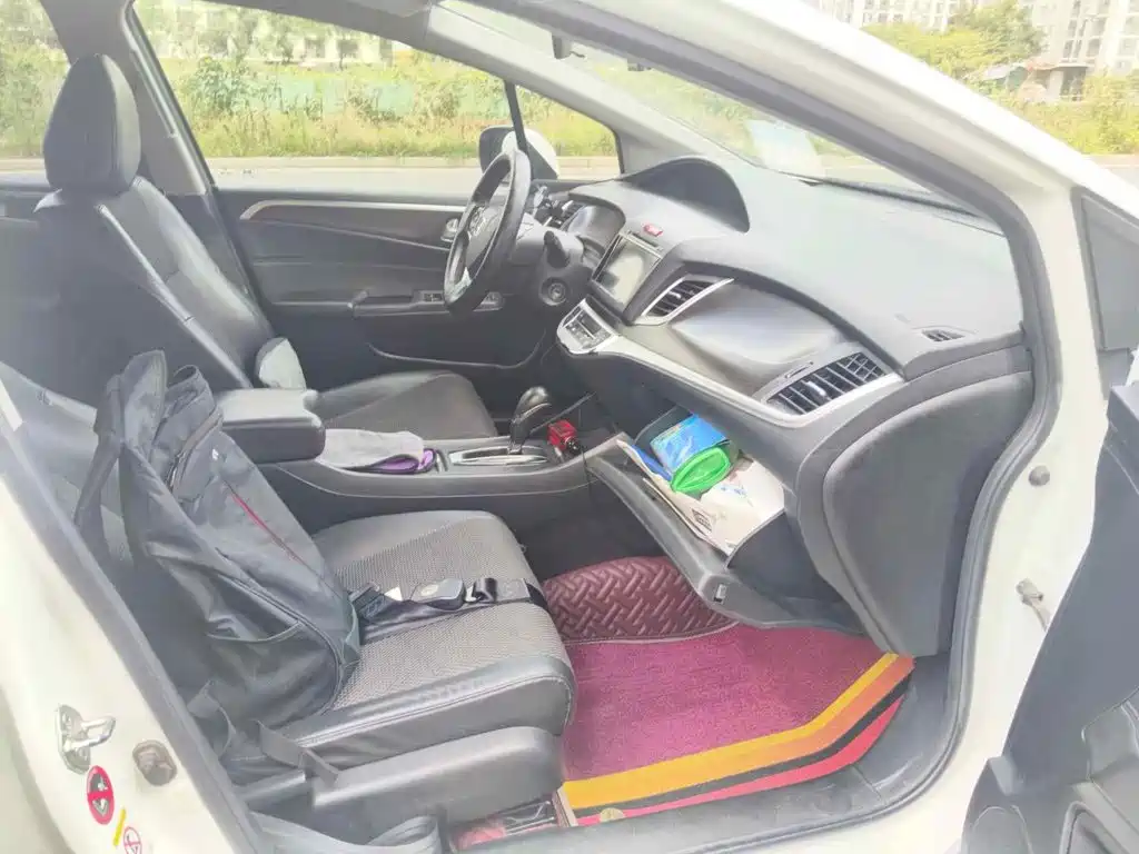 Honda Jade 2014 2013 1.8L Automatic Comfort Edition 5-seater