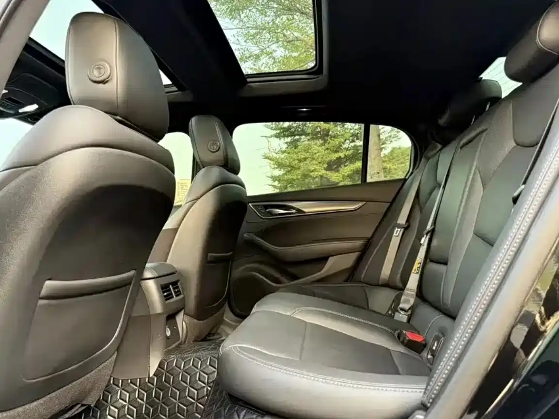 Photo 12 - Cadillac CT5