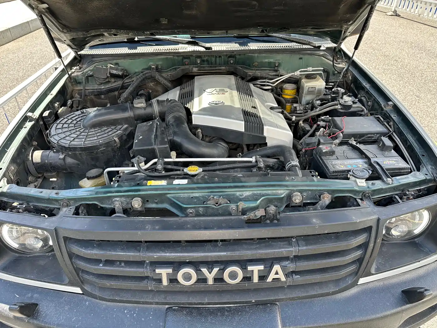 Toyota Land Cruiser 2005 4.7L Automatic GX-R фото 16