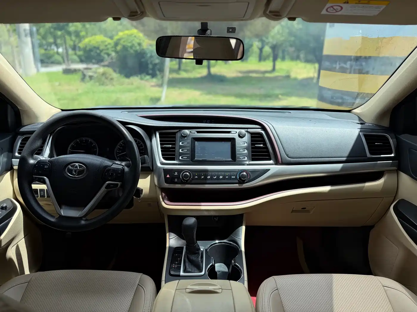 صورة 12 - Toyota Highlander