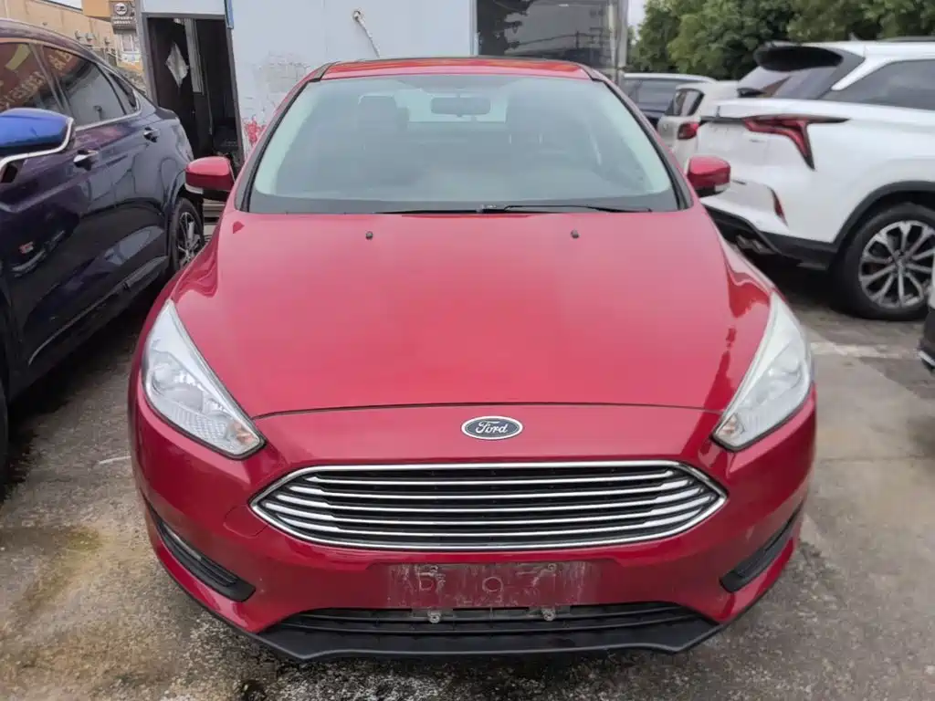 Фото 3 - Ford Focus