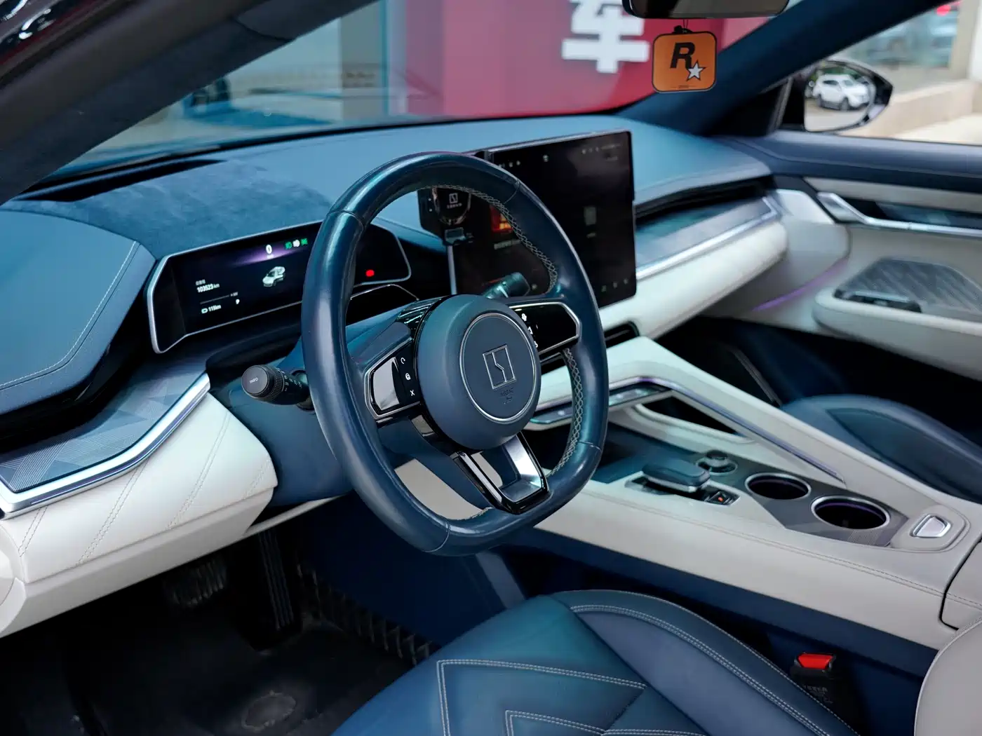 ZEEKR EXTREME KRYPTON 001