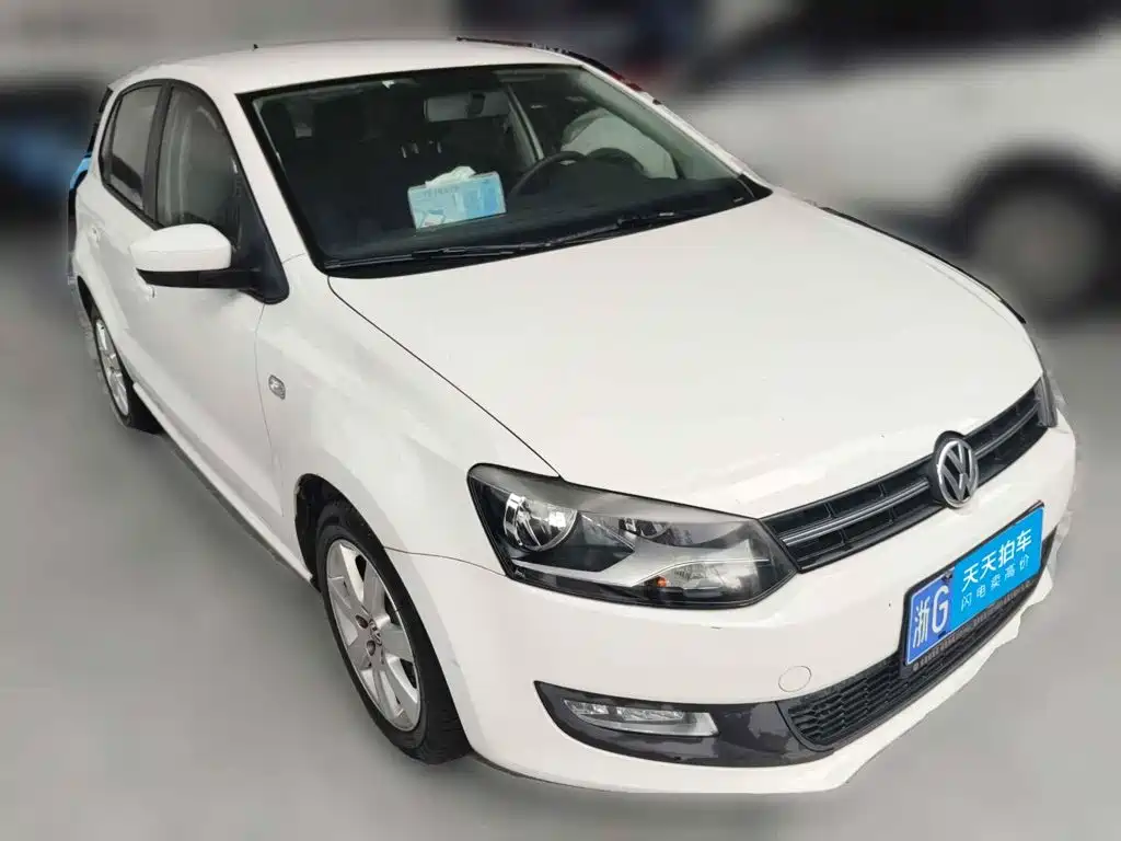 Фото 3 - Volkswagen Polo