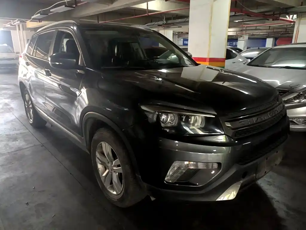 Фото 4 - Changan CS75