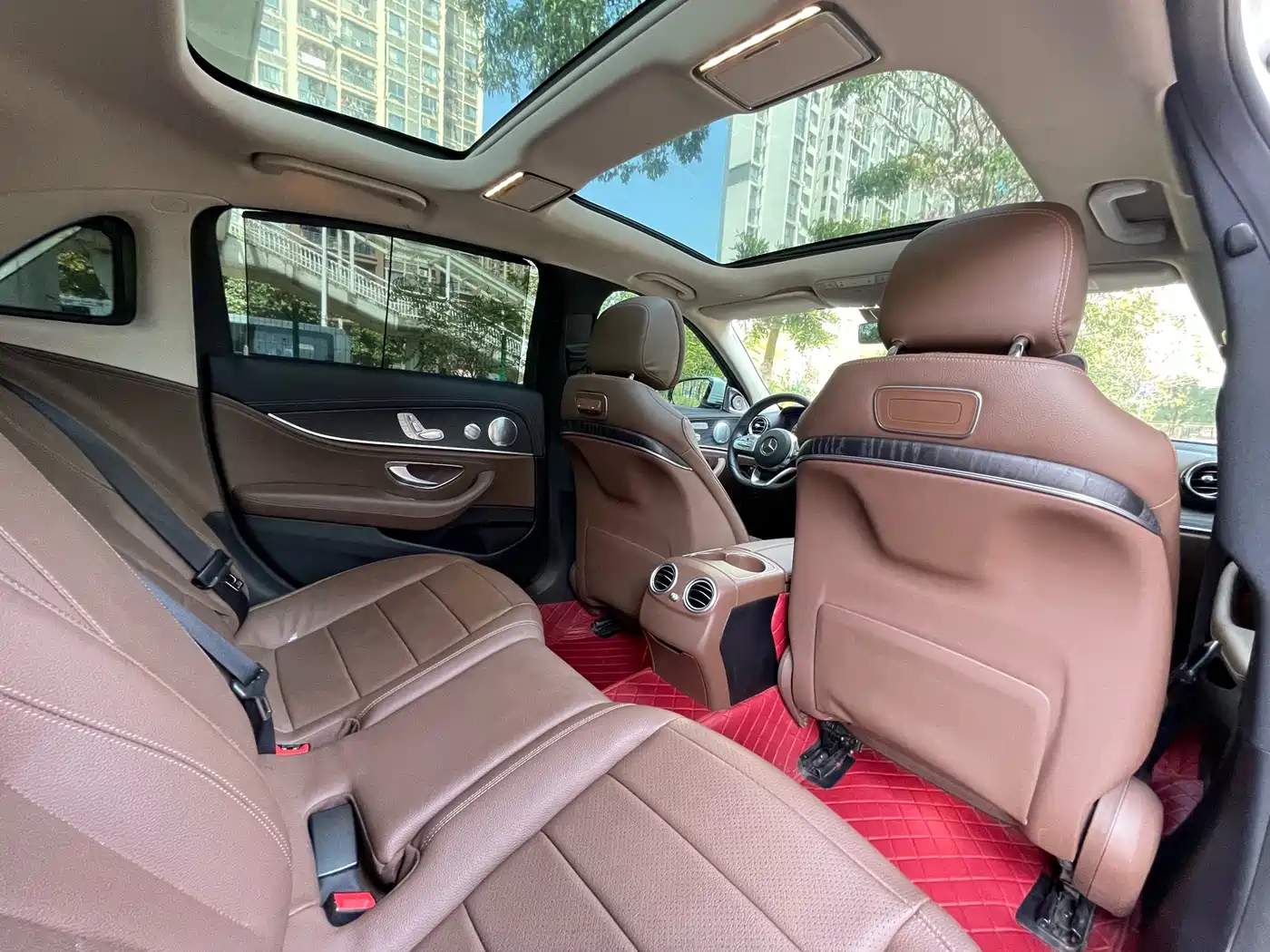 Mercedes-Benz E-Class 2020 Facelift E 300 L Sport Exclusive фото 11