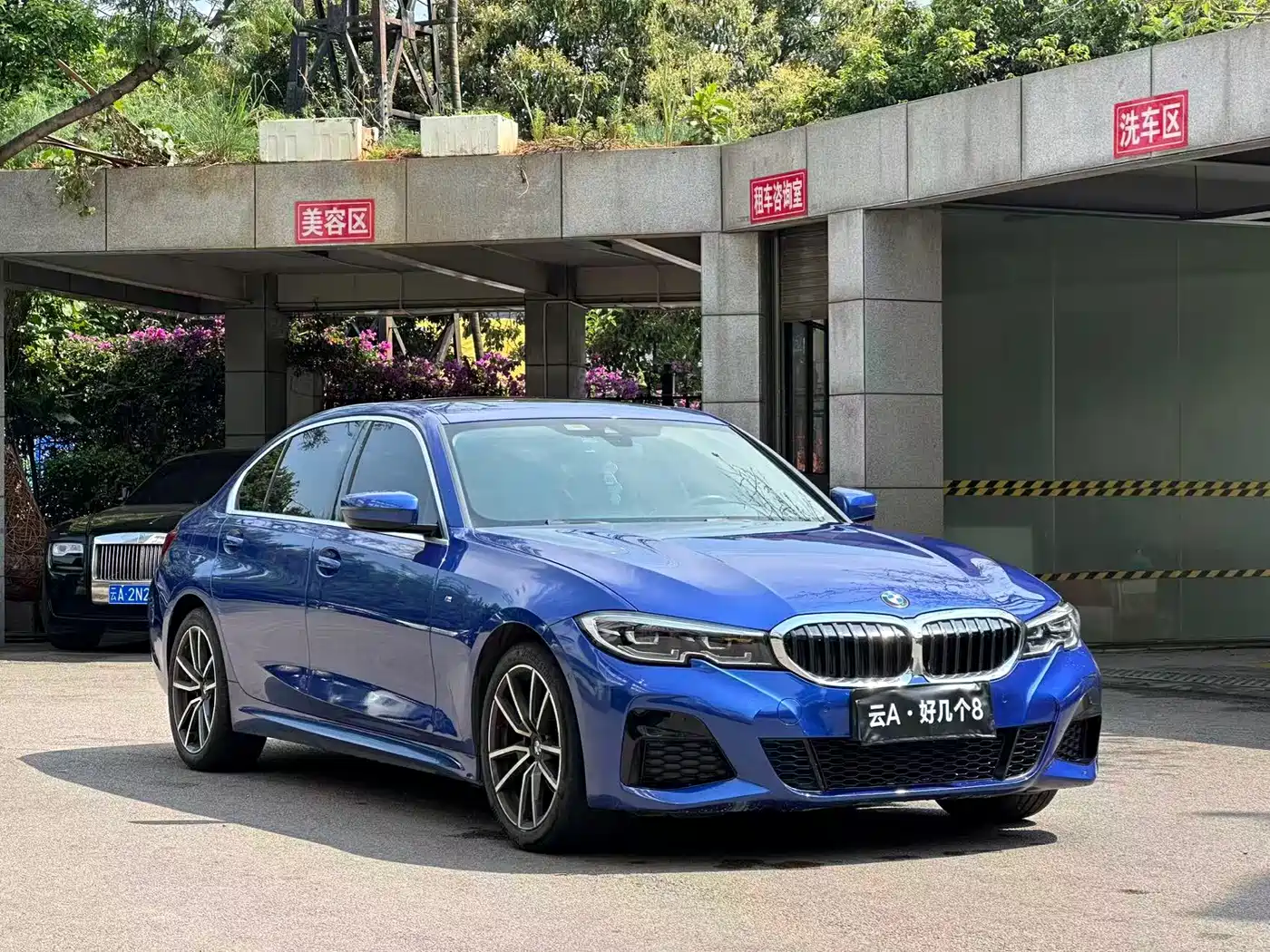 BMW 3 Series 2020 325Li M Sport Package фото 3