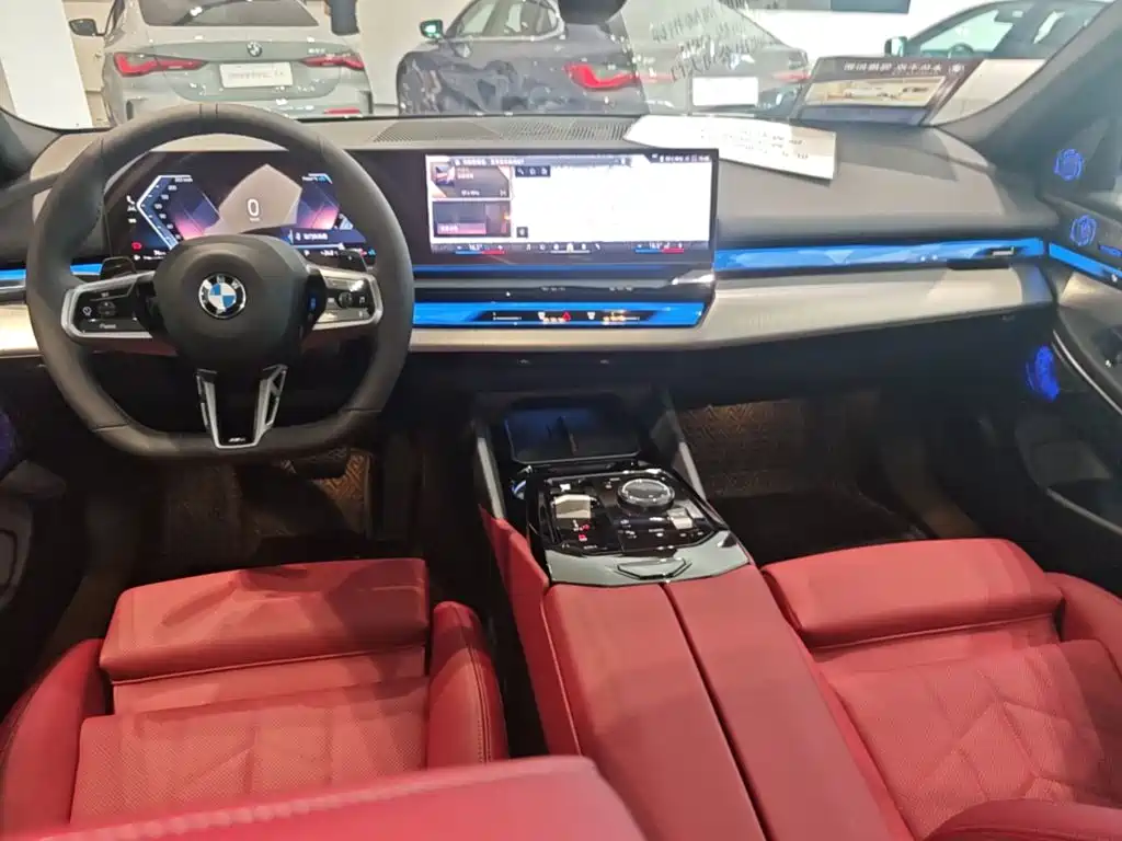 BMW 5-SERIES