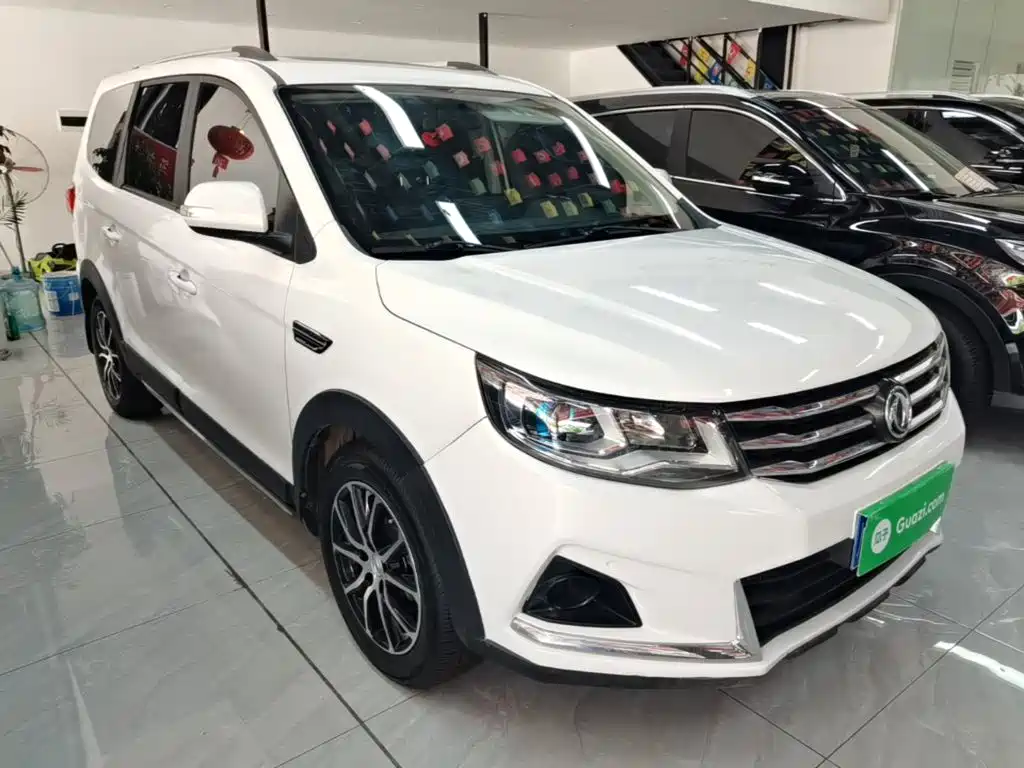 Dongfeng Fengxing Fengxing SX6 2020 2019 1.6L Manual Luxury China VI
