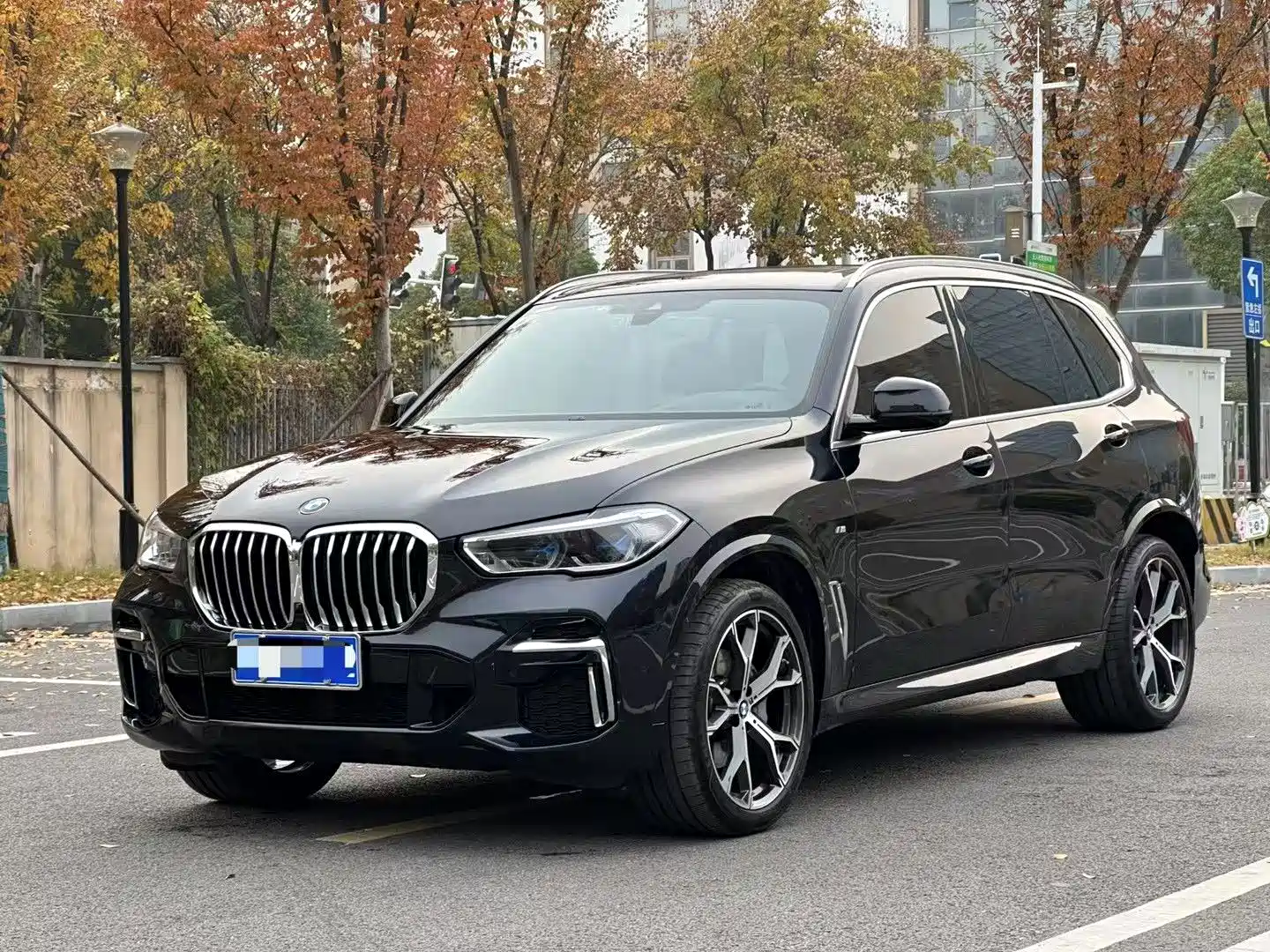 Photo 1 - BMW X5