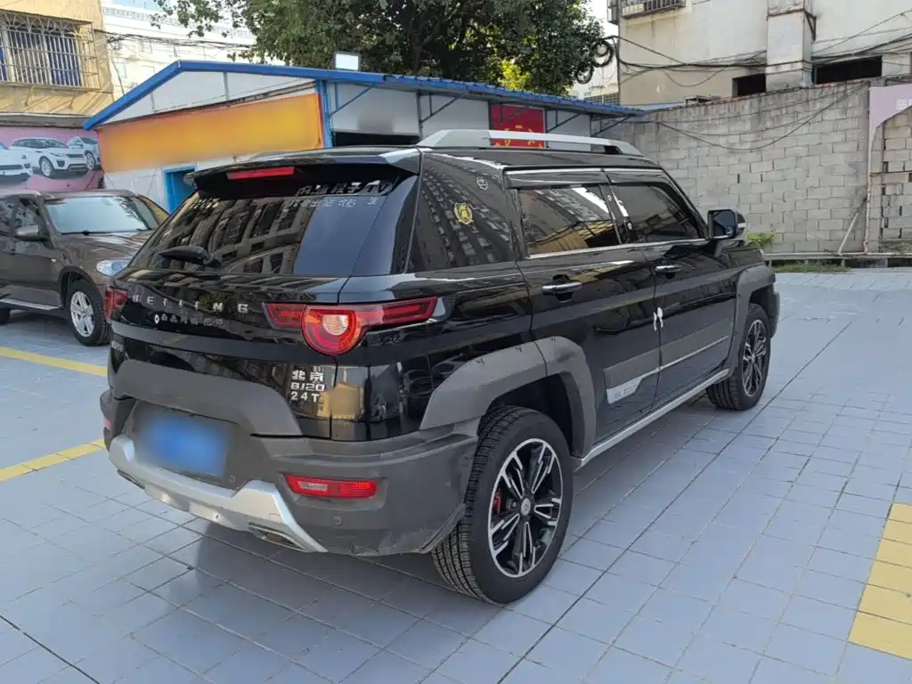 BAIC ORV Beijing Offroad BJ20 2017 2016 1.5T CVT Luxury