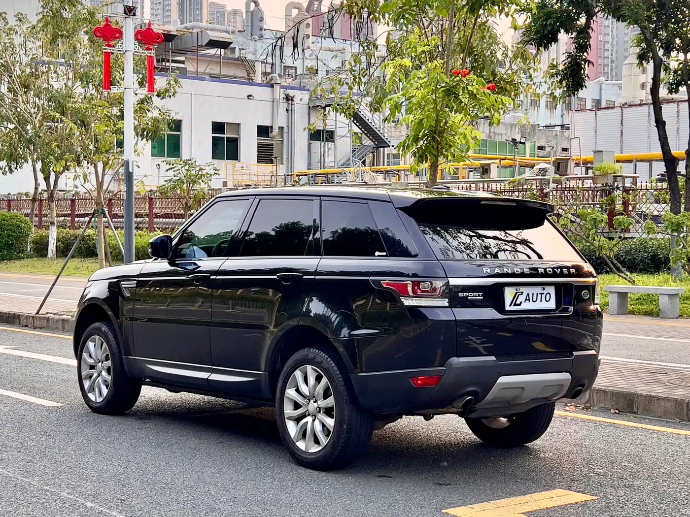 Land Rover Range Rover Sport 2015 3.0 SC V6 HSE фото 5