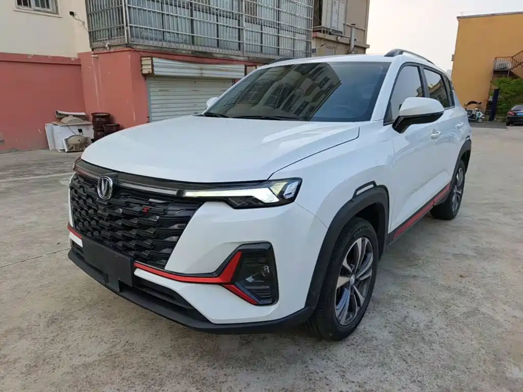 Changan CS35 PLUS 2024 2023 Enjoyment Edition 1.4T DCT Luxury