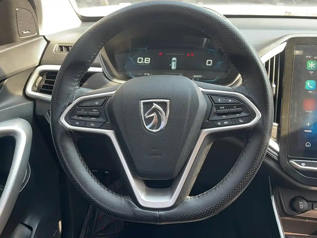 Baojun 530 2020 2020 1.5T CVT Luxury Connect 6-seater