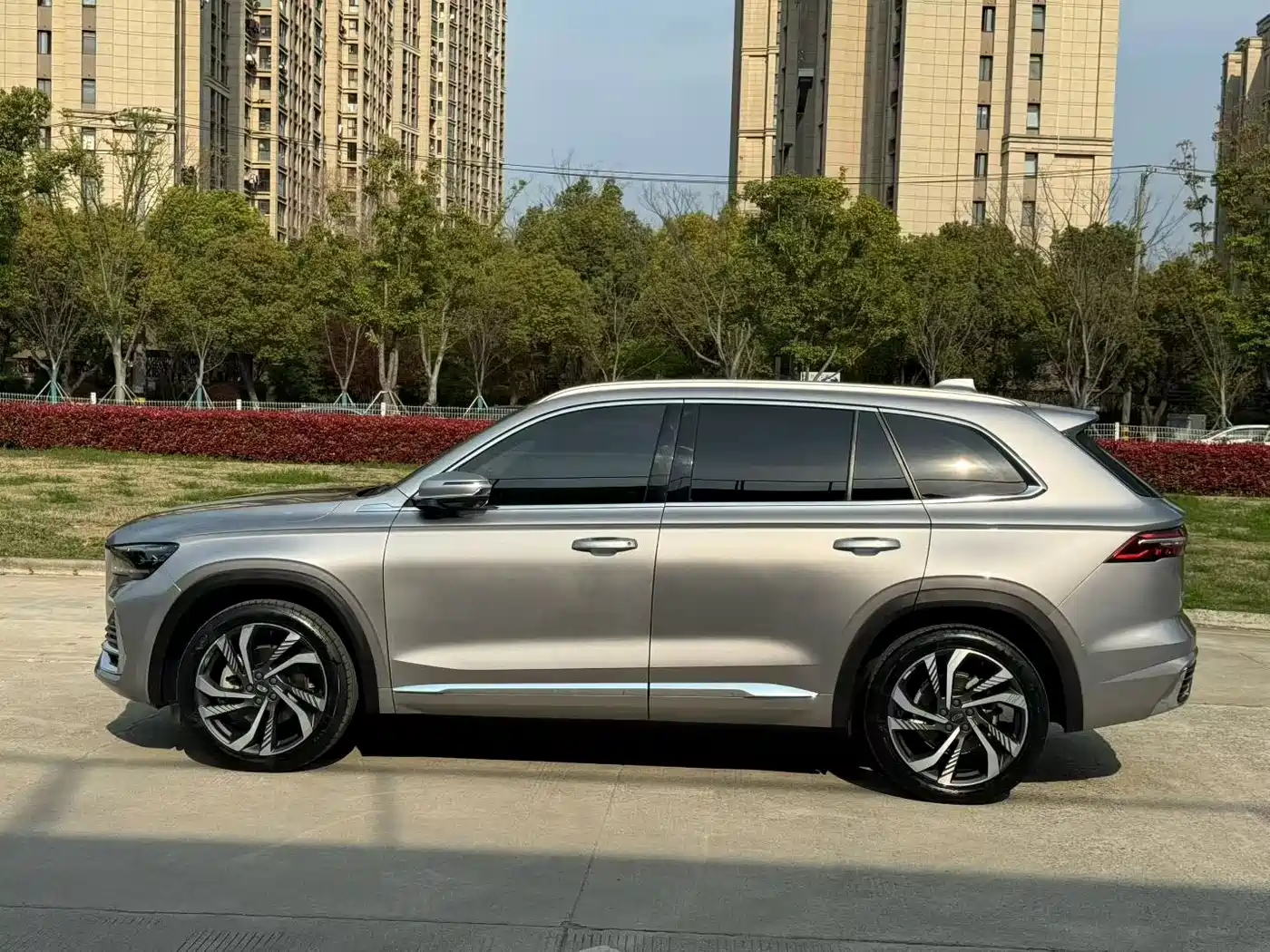 GEELY AUTOMOBILE XINGYUE L