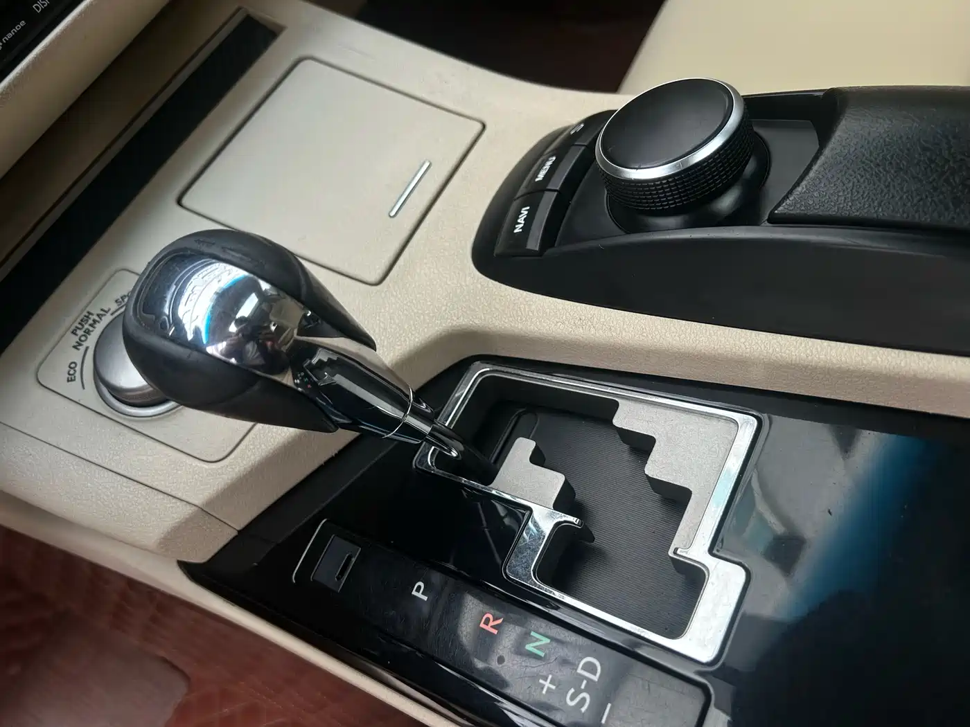 Lexus ES 2013 250 Elite Edition фото 6