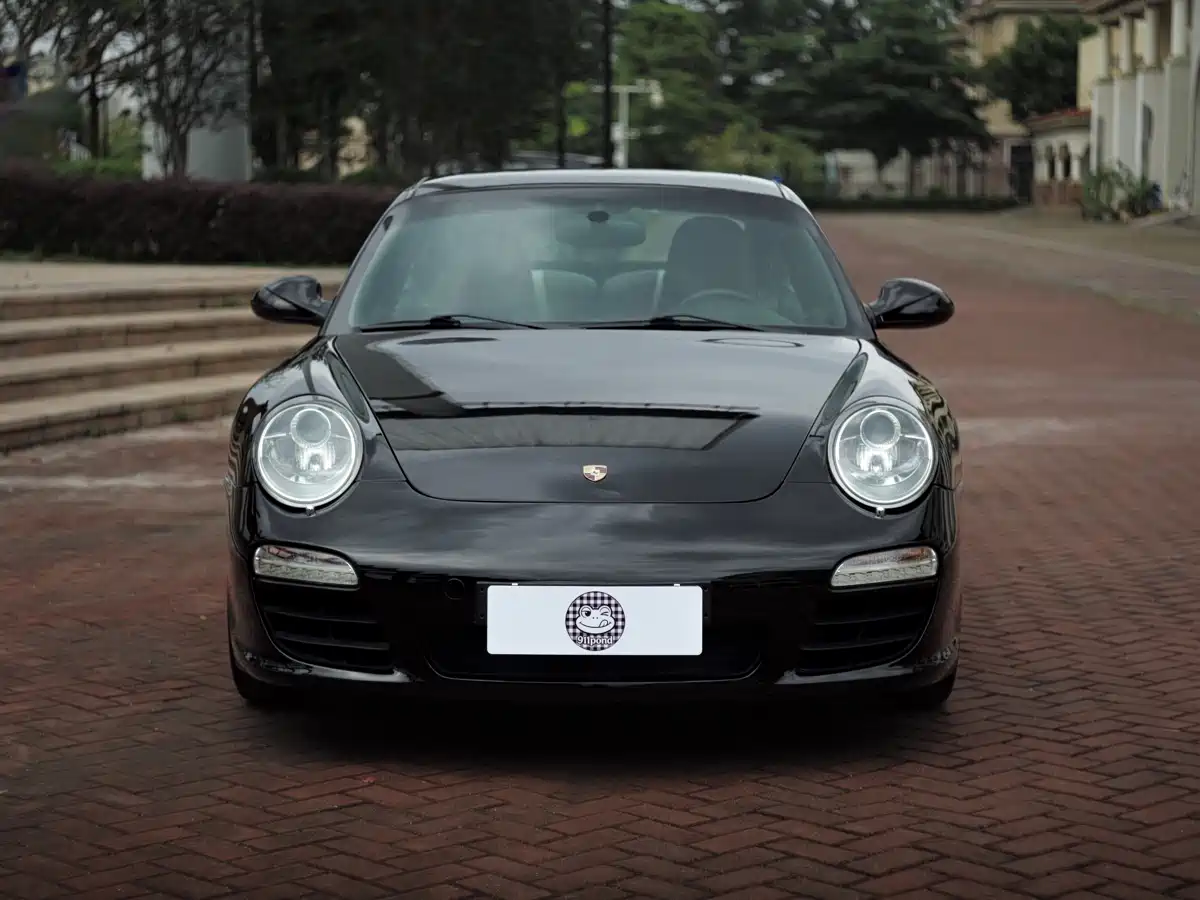 Porsche 911 2010 Carrera 3.6L фото 4