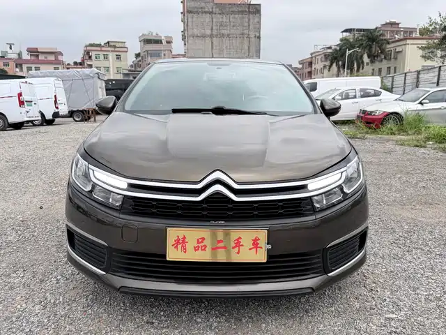 Citroën Citroën C4L 2019 230THP Auto Comfort Type