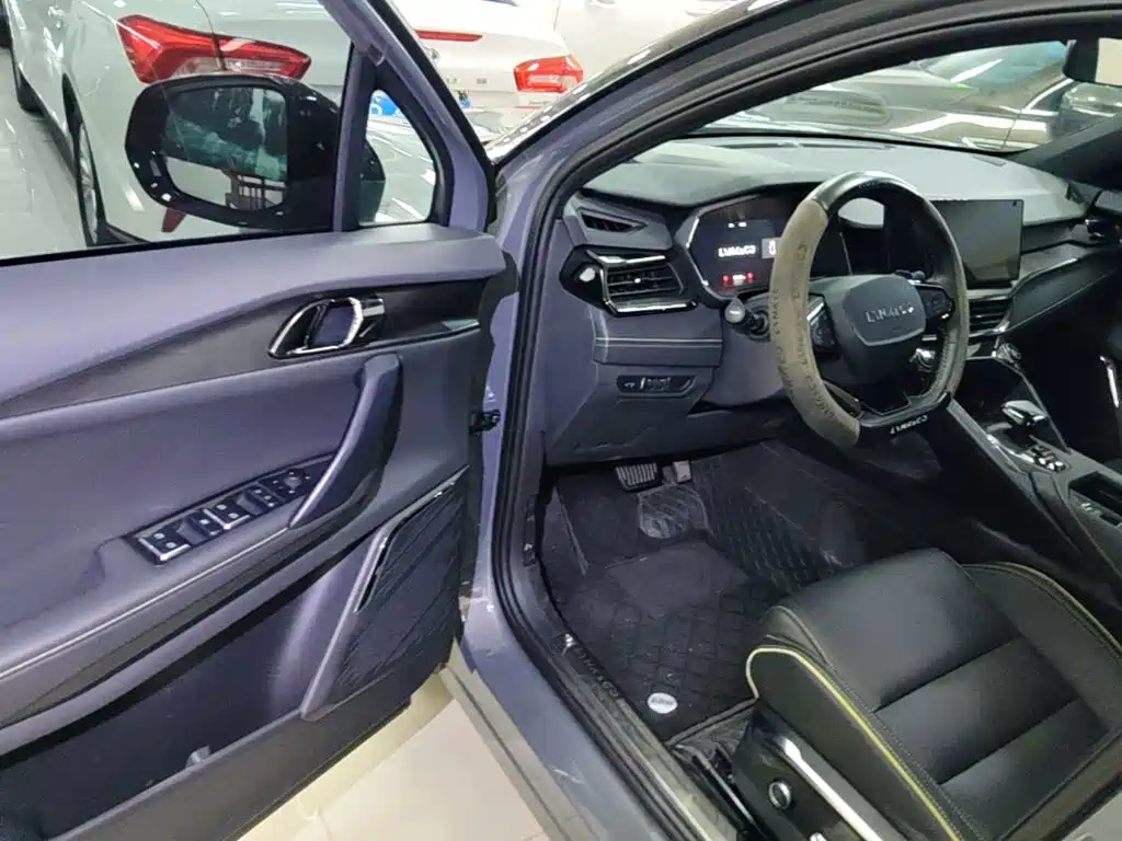 Lynk & Co 06 2024 2023 Remix 1.5T Power Halo
