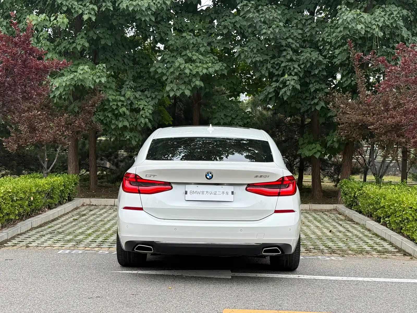 Фото 3 - BMW 6 Series GT