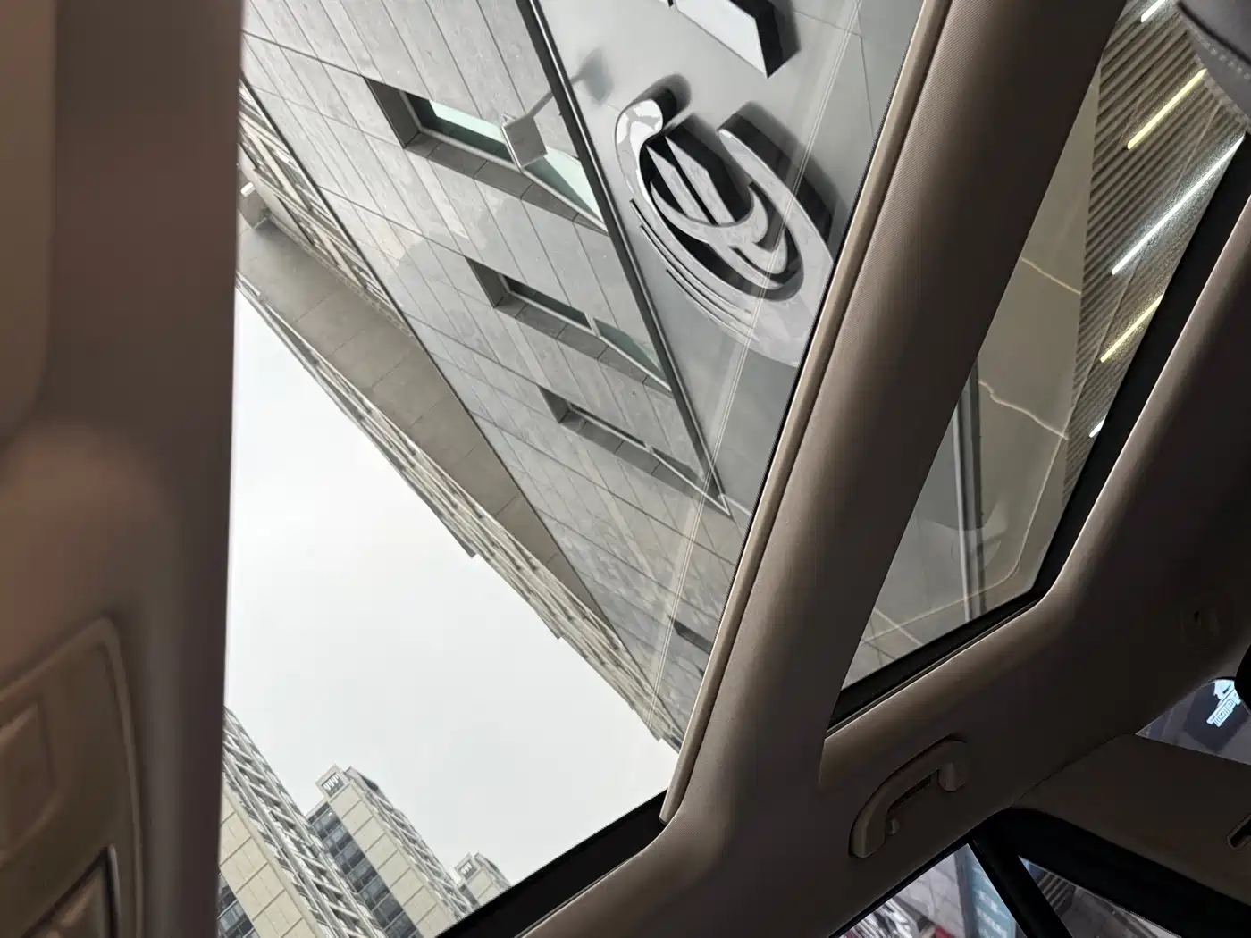 Mercedes-Benz GLE 2017 GLE 320 4MATIC Luxury фото 9