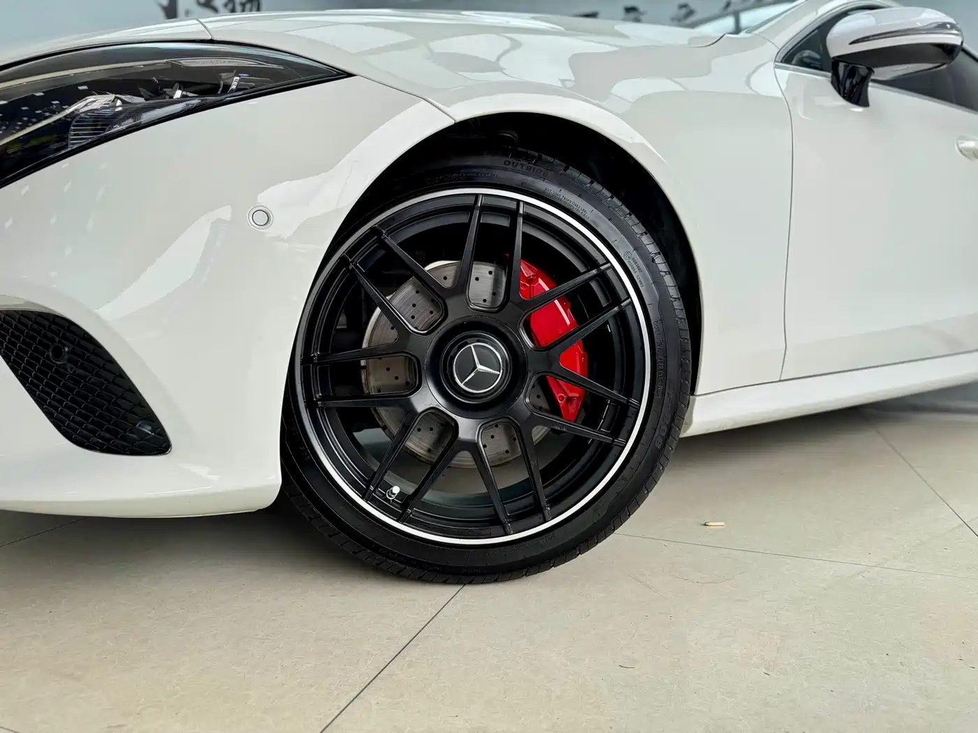 Mercedes-Benz CLS 2018 CLS 300 Dynamic фото 21