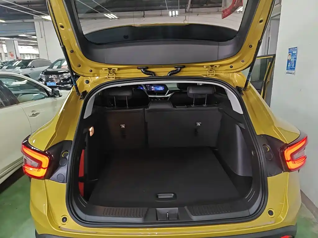 Chevrolet Seeker 2023 2022 1.5T CVT Trend Edition
