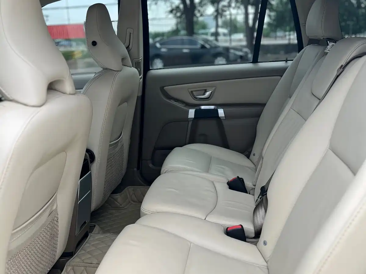 Volvo XC Classic 2016 2014 T5 Luxury Edition