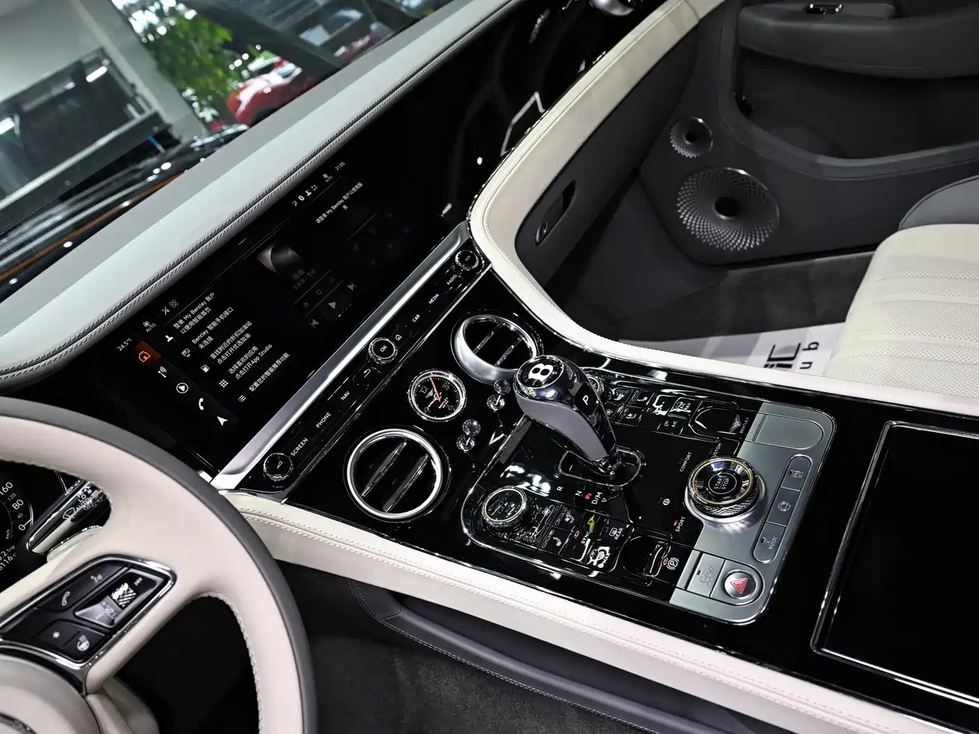 BENTLEY CONTINENTAL PLUG IN HYBRID