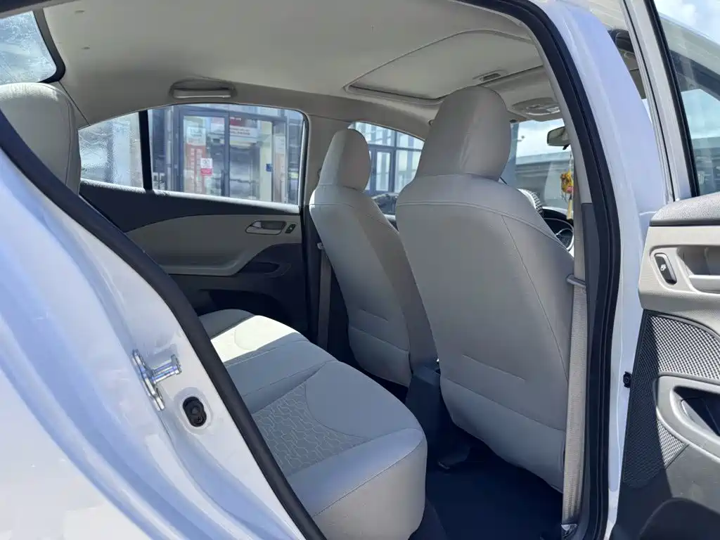 Chevrolet Sail 2017 2016 Sail 3 1.3L Manual Comfort Sunroof Edition
