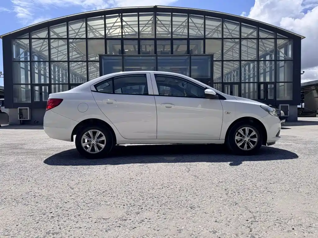 Chevrolet Sail 2017 2016 Sail 3 1.3L Manual Comfort Sunroof Edition