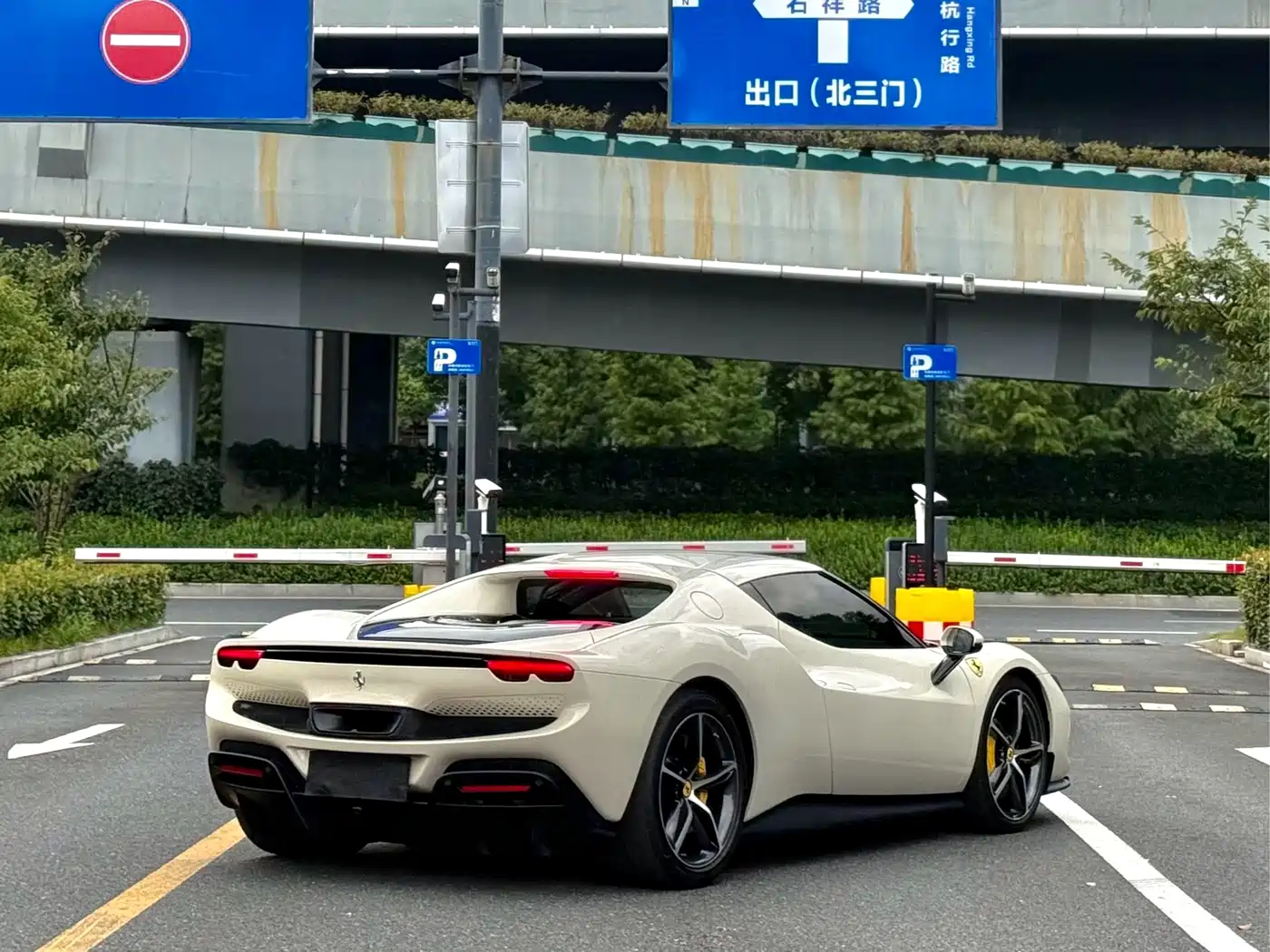 Ferrari 296 2024 2021 3.0T V6 GTB