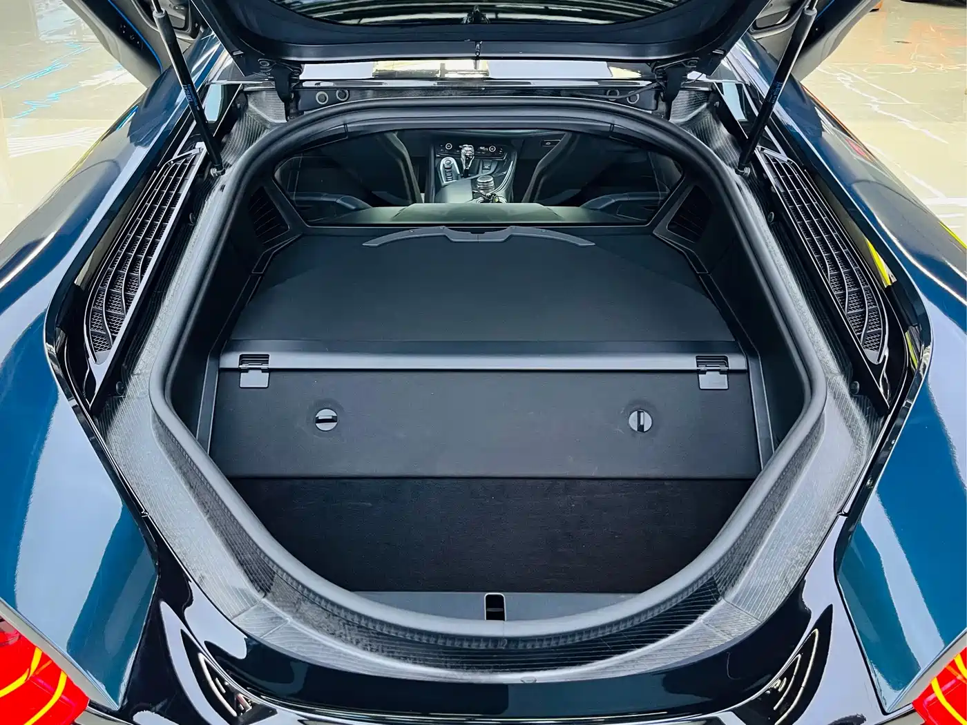 BMW i8 2018 2014 Standard
