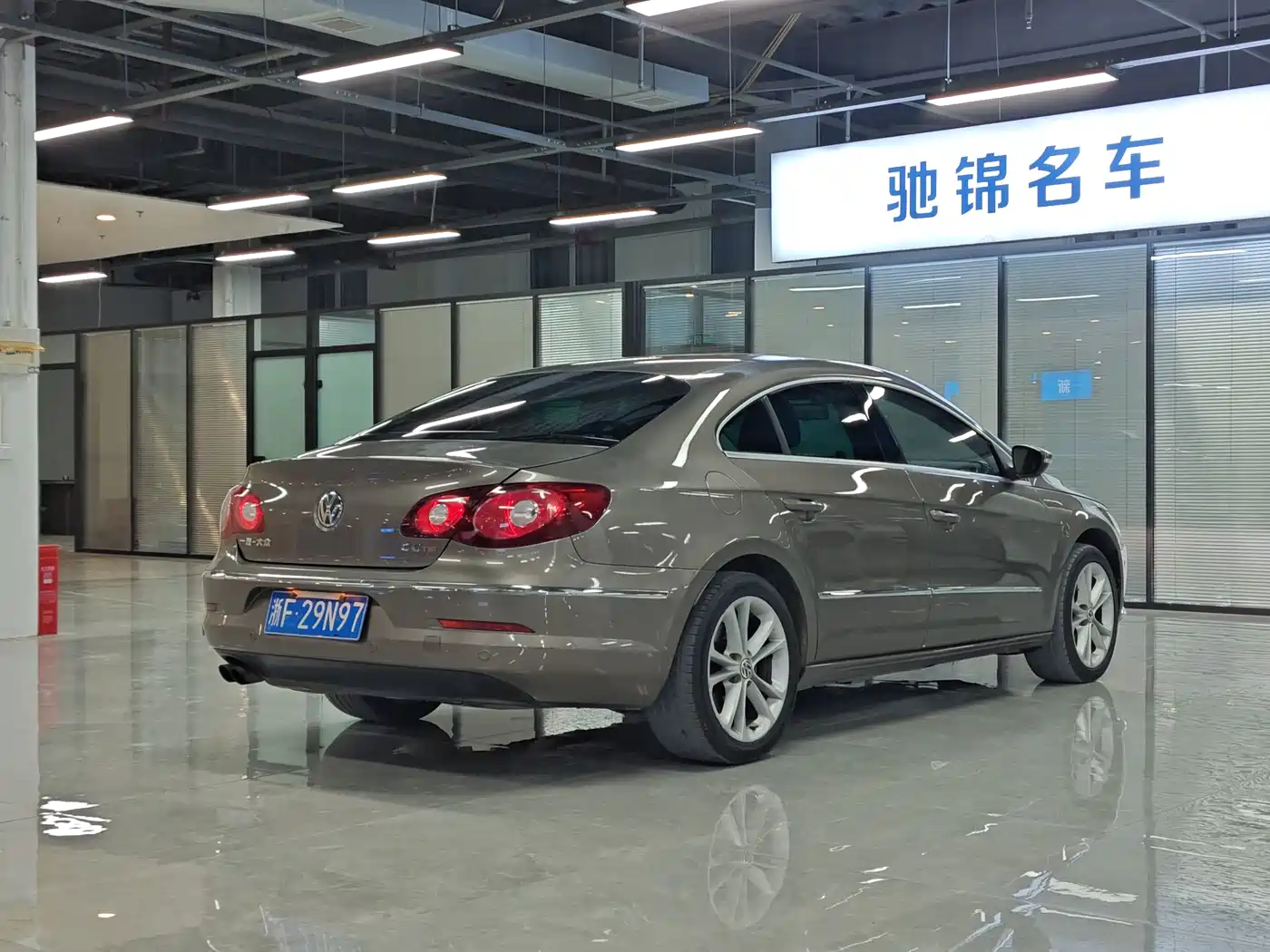 Volkswagen FAW-Volkswagen CC 2012 Model 2.0TSI Luxury фото 7