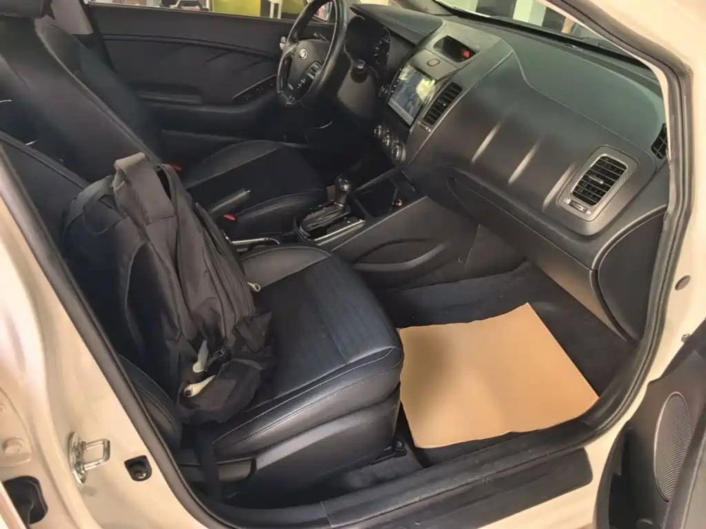 Фото 25 - Kia K3