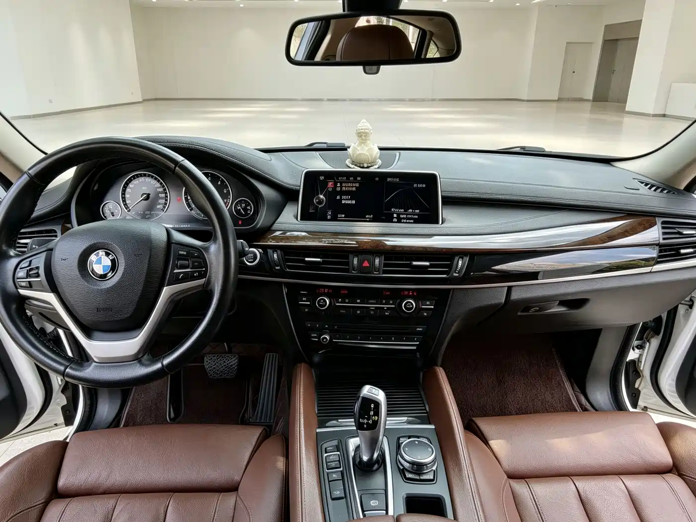 Фото 9 - BMW X6