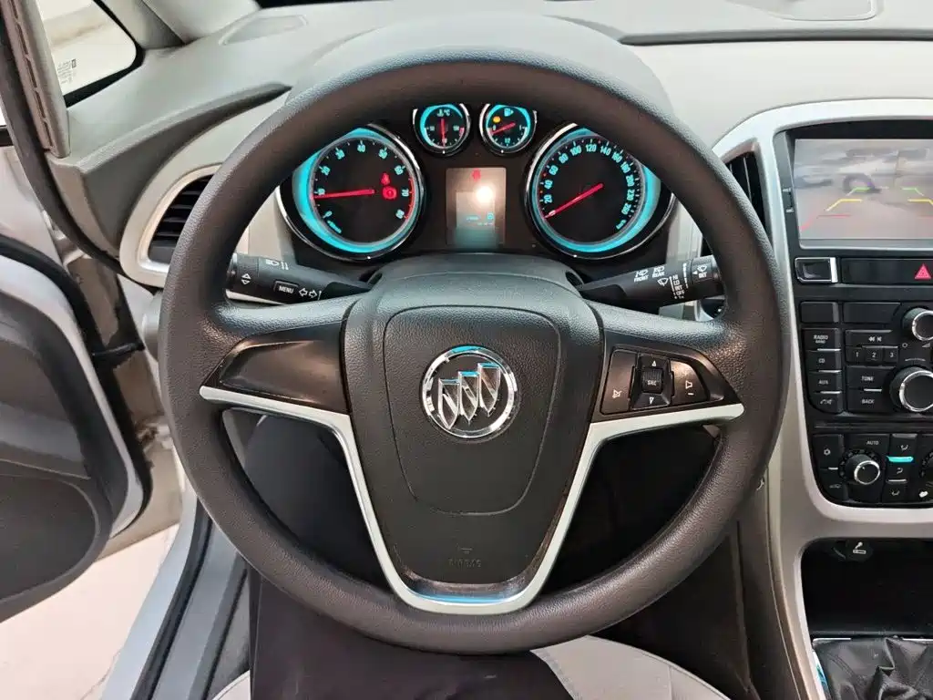 Фото 11 - Buick Excelle