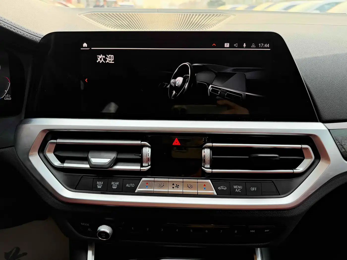BMW 3 Series 2021 320Li M Sport Package фото 11