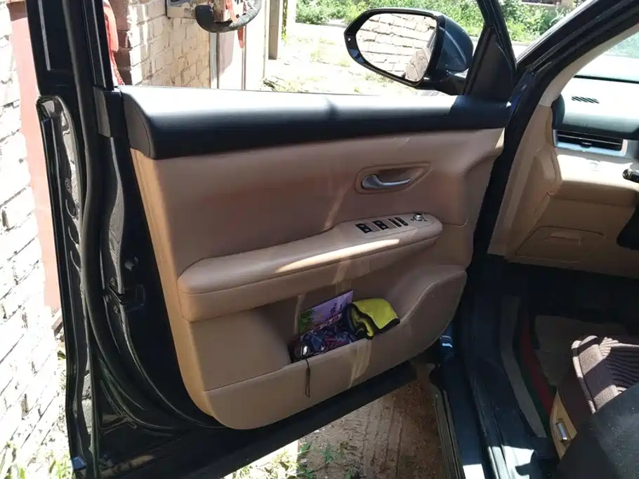 Landian E5 PLUS 2024 2025 Model 165km Long-range Travel Comfort Edition 7-seater