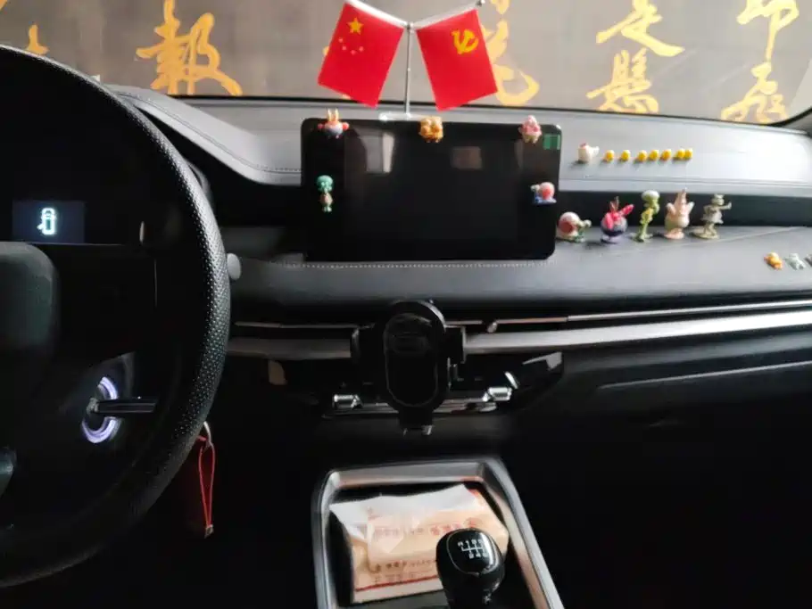 Wuling Motors Wuling Jiachen 2023 2022 1.5L Manual Light Comfort Edition