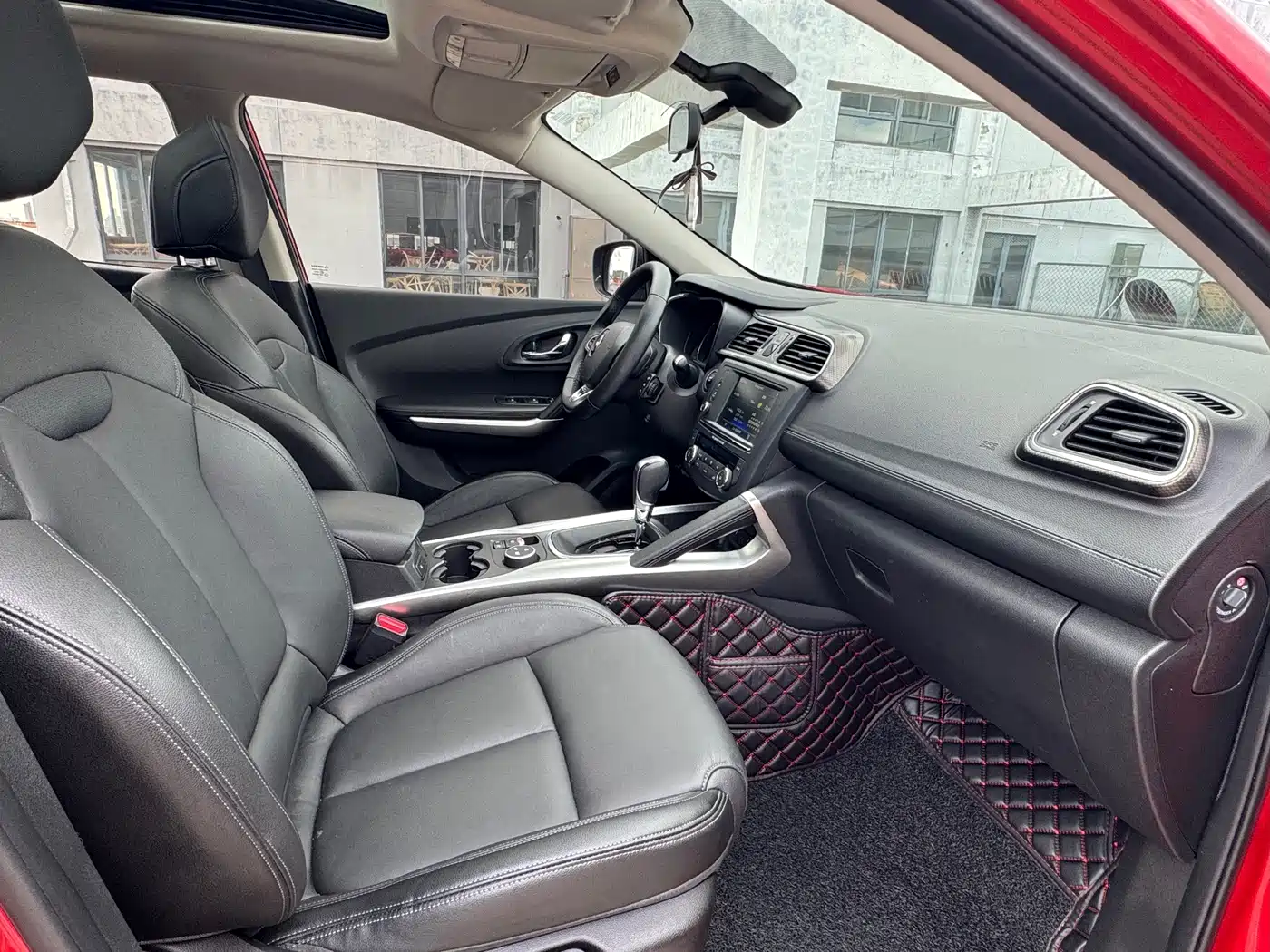 Renault Kadjar 2018 2017 2.0L 2WD Luxury Edition