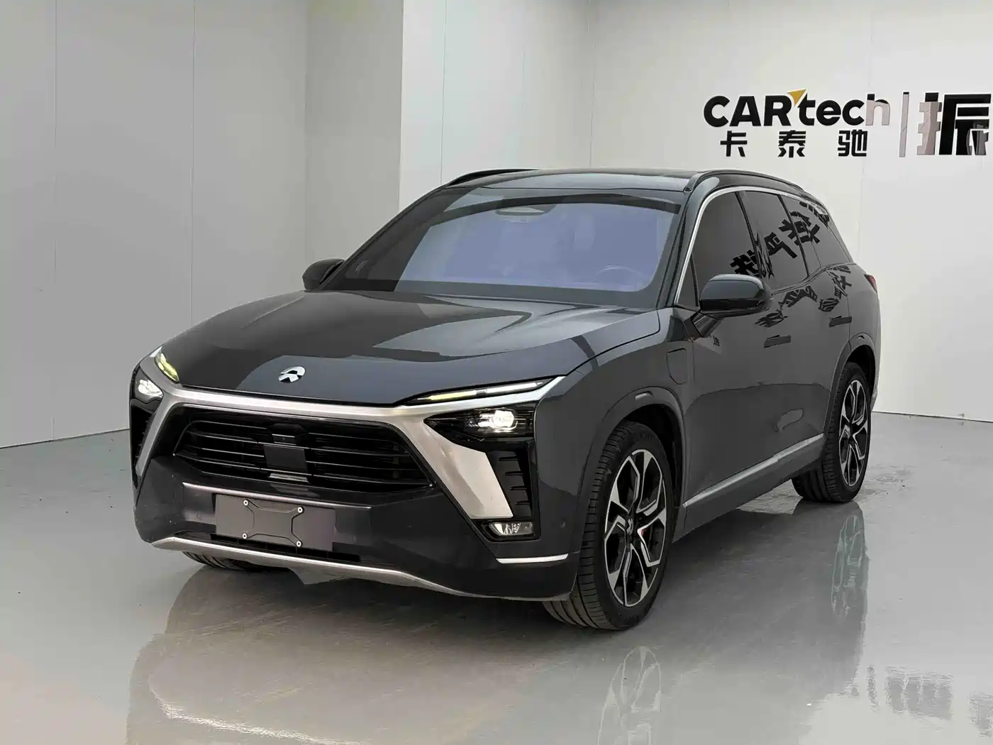  NIO NIO ES8 2020 Model 580KM Signature Edition 6-Seater