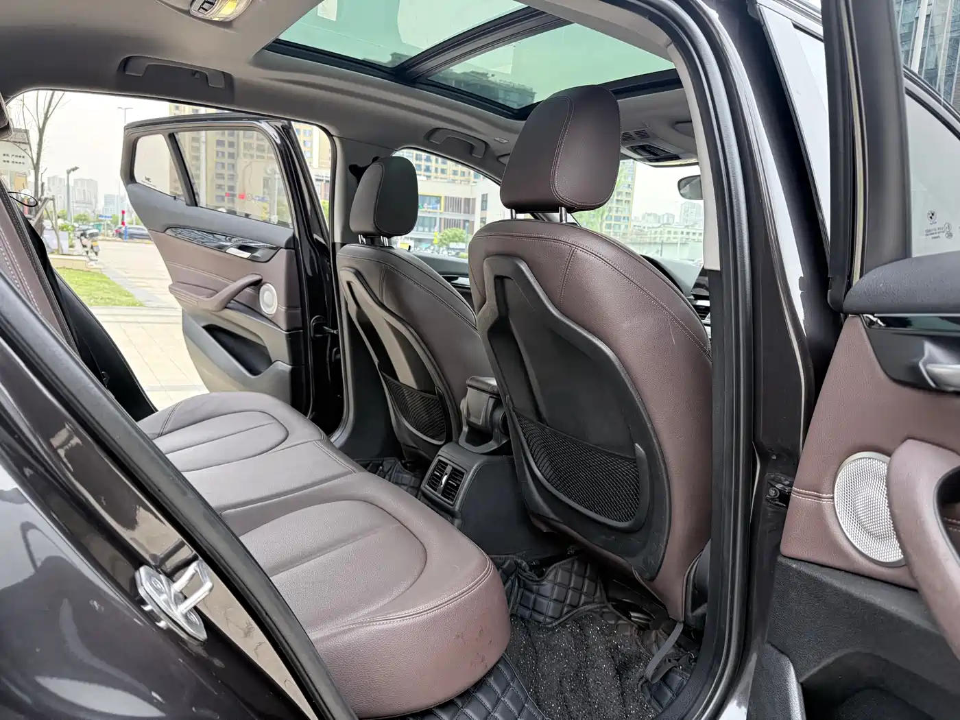 BMW X2 2021 Facelift sDrive25i M Off-Road Package фото 11
