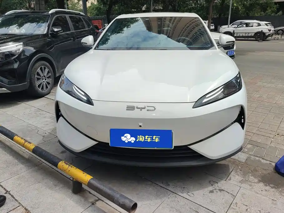 BYD e7 2025 2025 520 Smart Driving Edition